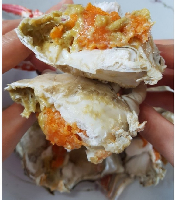 [소비자선택1위] 탱탱한 알과 진한 국물 알배기 절단 암꽃게, 1세트, 알배기 절단 암꽃게 1kg