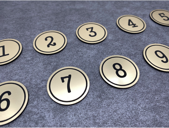 메탈번호판 테이블숫자넘버링 db 로마크명판 좌석번호 락커룸번호 캐비넷숫자, 골드