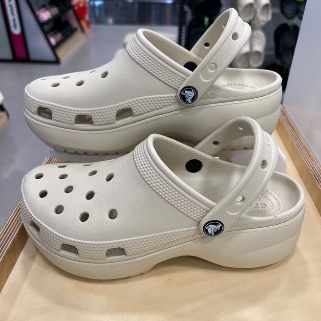 크록스 클래식 플랫폼 클로그 본 206750-2Y2