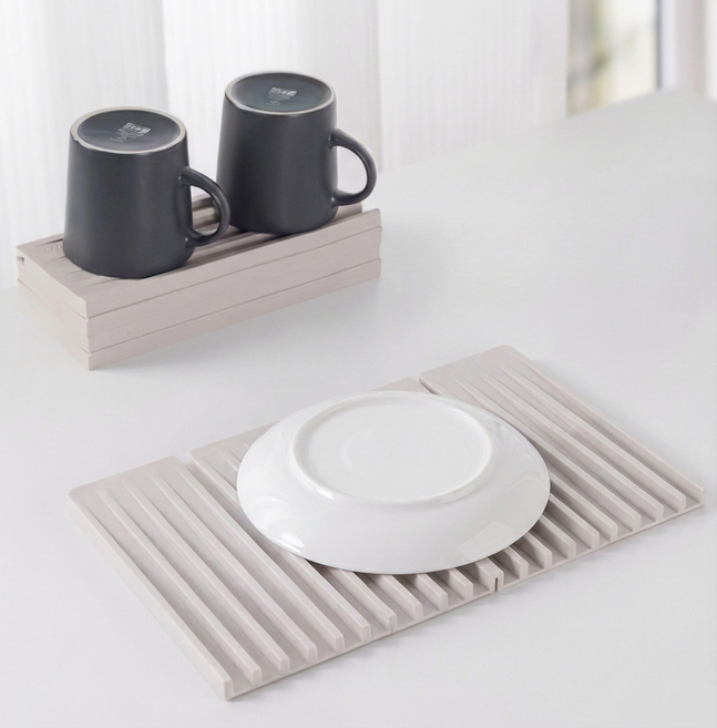 제로세븐 접이식 실리콘 식기건조대 45도 경사 드라잉매트 공간활용 내열성 주방욕조겸용 싱크대 롤매트 설거지건조대, 그레이, 1개