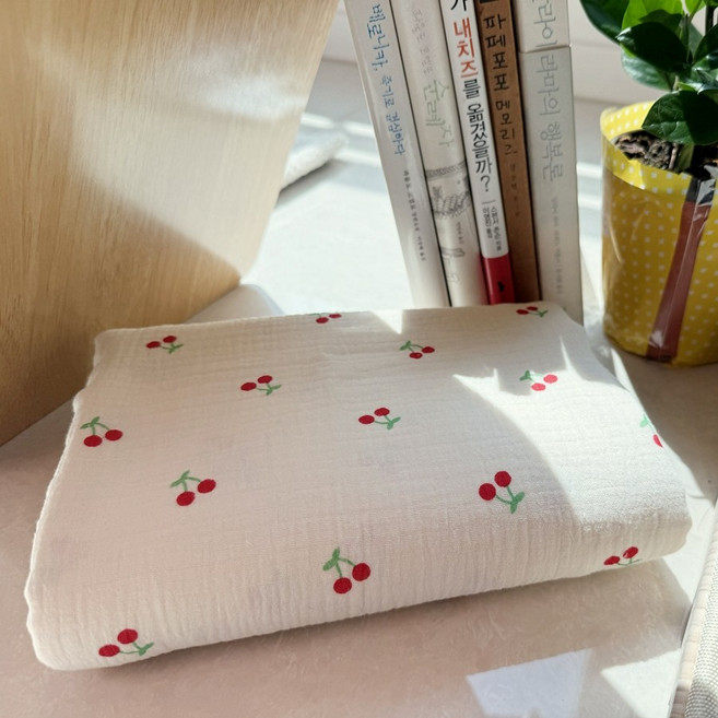 CP016 탐나요 면20수 이중거즈 요루 원단, 앵두90cm, 1개