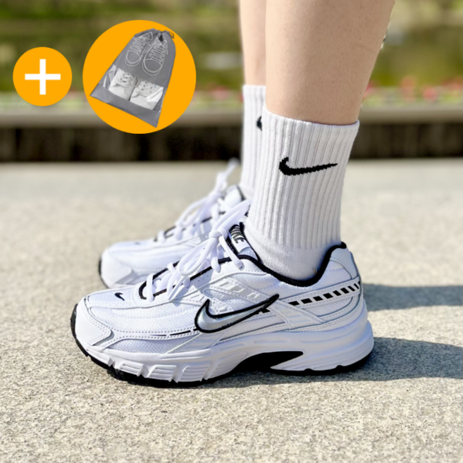 나이키 INTR6873 여성 런닝화 운동화 조깅화 헬스화 신발 러닝화 화이트 슈즈케이스 세트