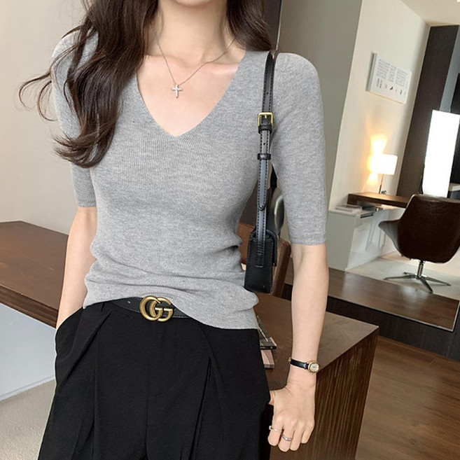 빠뻐을뻔 여성 시크 정어깨 오부 소매 브이넥 깔끔 슬림 티셔츠