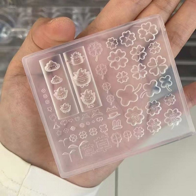 투명 실리콘 네일 아트 몰드 벨트 꽃 나비 네잎클로버 장식 매니큐어 템플릿