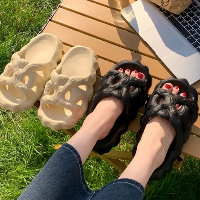 Makone 남여공용 나무뿌리 무늬 모양 유니크 실내외 아웃도어 미끄럼 방지 푹신 슬리퍼