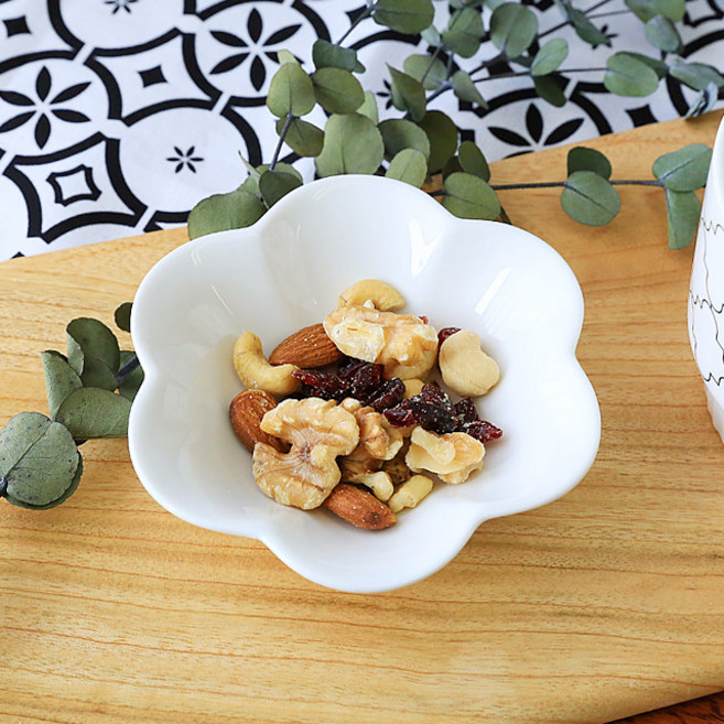 맛있는유혹 꽃잎 소스볼, 1개, 화이트