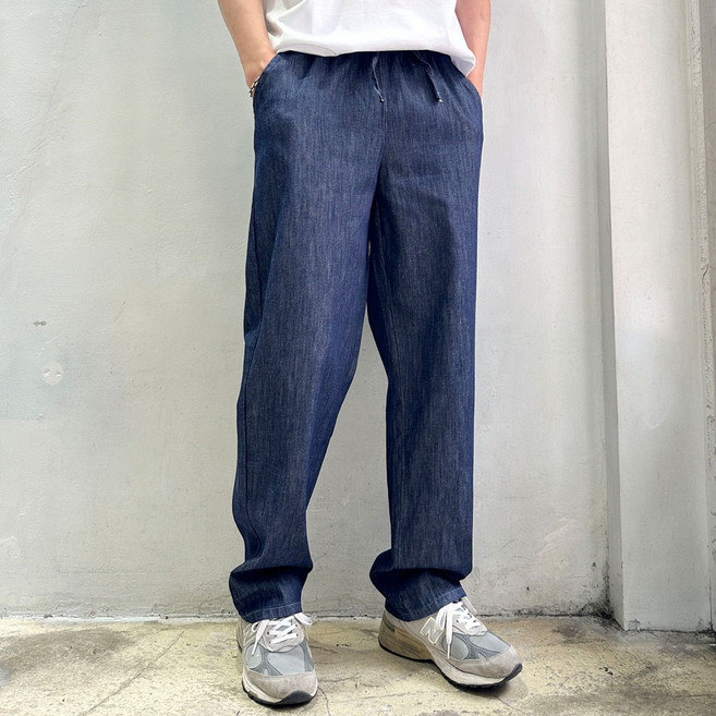 라운지21 남자 밴딩 테이퍼드 와이드 핏 데님팬츠