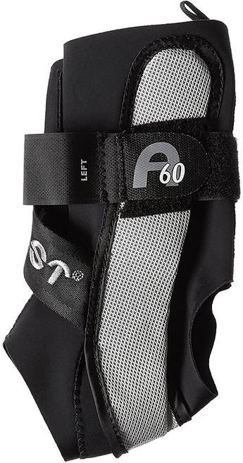 에어캐스트 에이식스티 A60 발목 보호대 밴드 뒤틀림 꺽임 방지 60도 지지대 배드민턴 등산 운동 영국 스포츠 논문, 우측