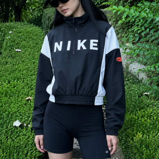 나이키 바람막이 여성 크롭 아노락 트레이닝 자켓