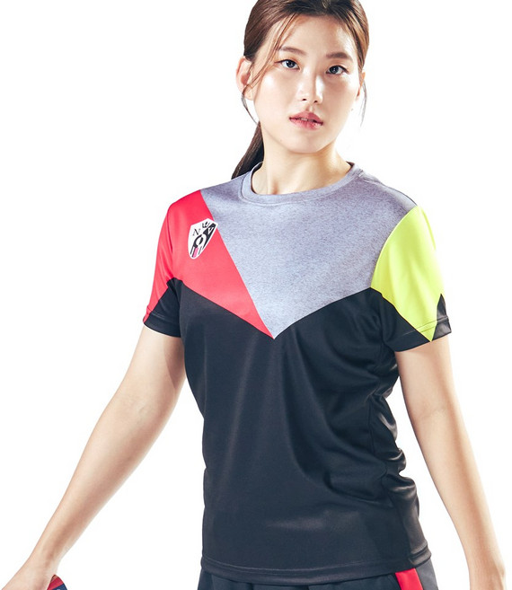 엑시옴(XIOM) 공식 본사 직영 볼트(BOLT) 2컬러 기능성 탁구 유니폼 반팔 상의 경기용 탁구복