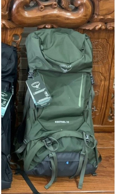 OSPREY 小鷹 KESTREL 38 男款登山背包 – 舒適透氣，多功能收納，耐磨耐用, 綠色 ML/XL(48-56cm)