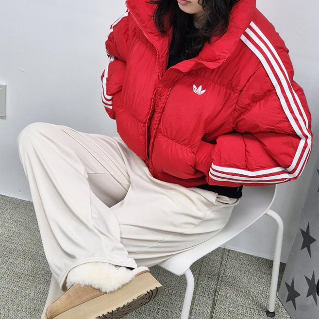아디다스 여성 아디컬러 크롭 신세틱 다운 푸퍼 숏패딩 재킷 레드