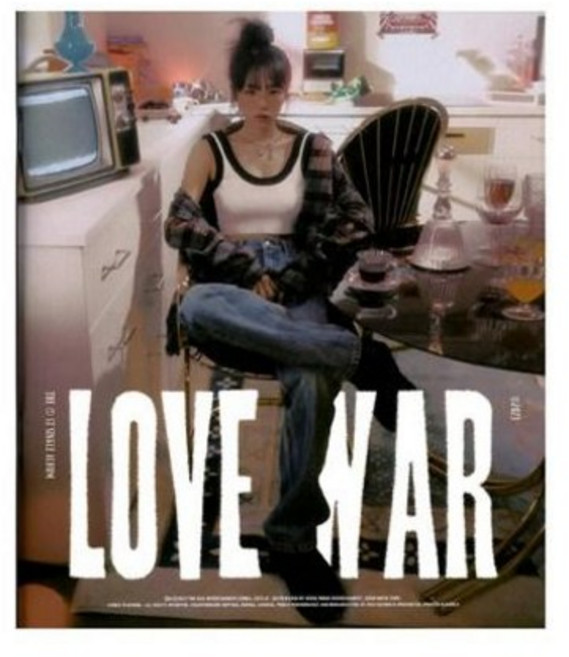 [포켓더스타]CHOI YENA 최예나 싱글 1집 LOVE WAR 앨범 포토북 LOVE Ver