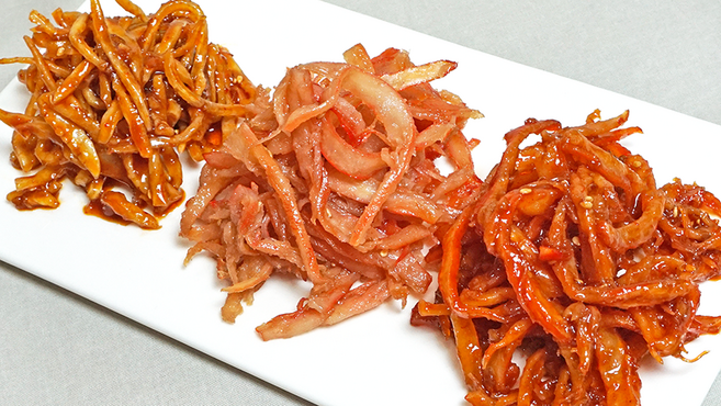 요리선생님이 매일 직접 만드는 정성가득한 수제반찬 진미채볶음 3종 130g, 오징어실채볶음(75g)