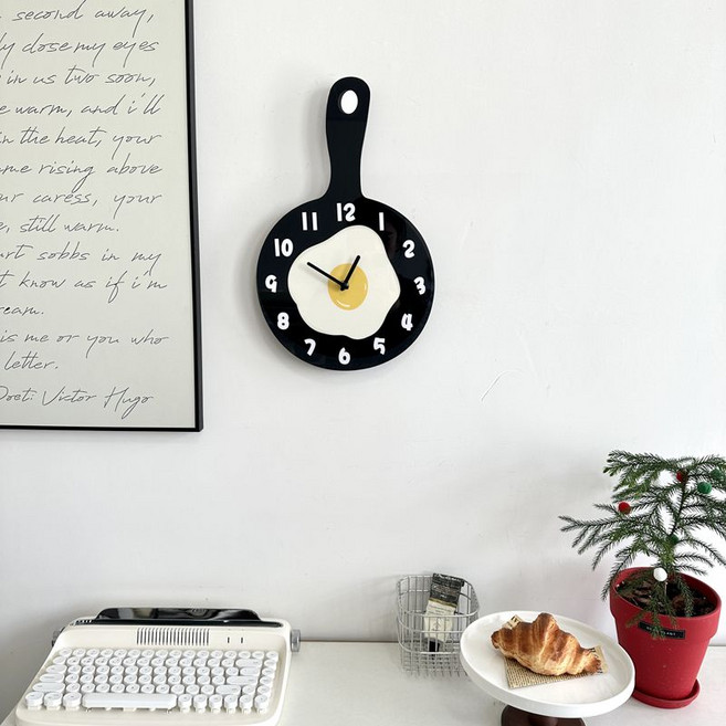 卡通創意鐵鍋造型掛鐘, 1個, 【小號】鐵鍋煎蛋19乘30cm