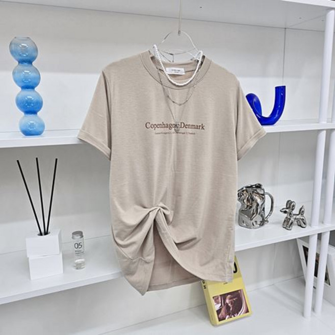 상상그이상 여성용 찰랑 레터링 레이온 반팔 티셔츠