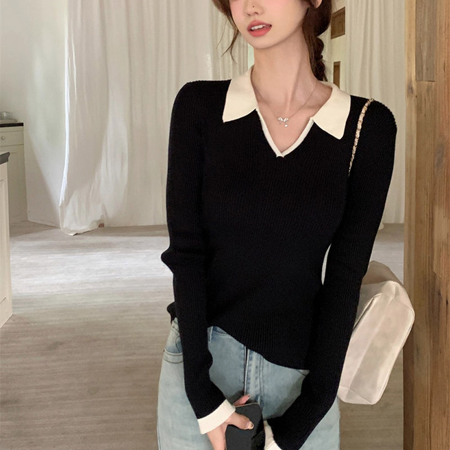 카밀라쇼룸 카라 배색 브이넥 슬림핏 골지 긴팔 니트