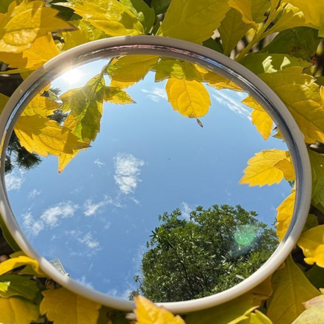 마켓미모 셀카용 볼록거울 휴대용 감성 셀카 미러 모던 그레이 거울셀카 9.5cm, 1개, 모던 그레인