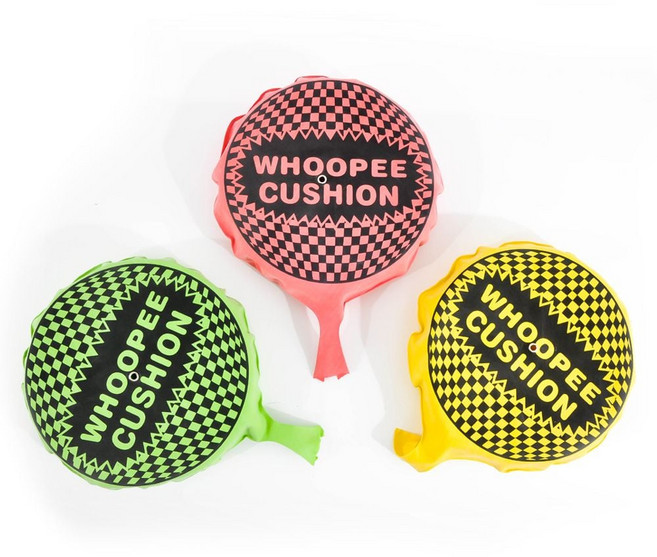 개그소품 방구방석 특대형 파티장식 코믹 재밌는물건 장난 엽기