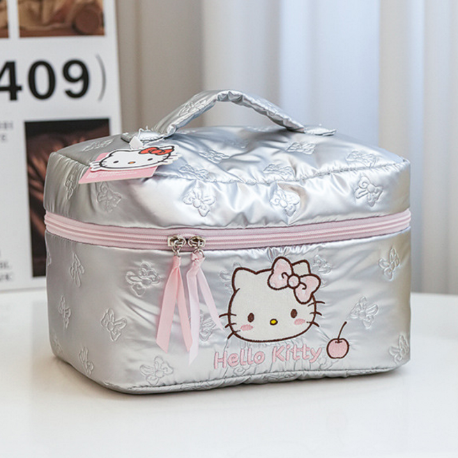 [Sanrio] 산리오 헬로키티 유광 패딩 여행 화장품 파우치