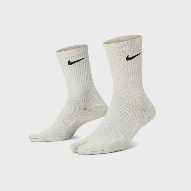 나이키 NIKE 에브리데이 플러스 라이트웨이트 크루 삭스 M 라이트 본 블랙 DX1158-072, 6개
