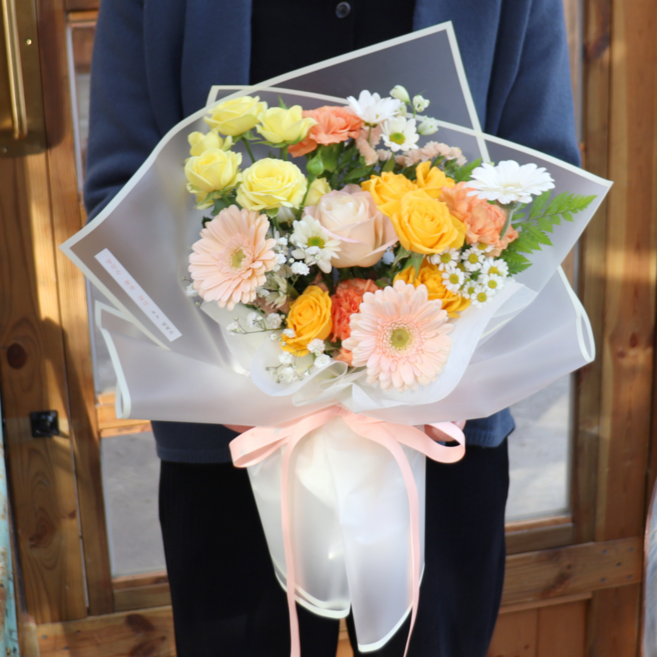 예쁜꽃다발 가성비꽃다발 생화택배 졸업 기념일 꽃선물, 1개, 오렌지X사이즈업