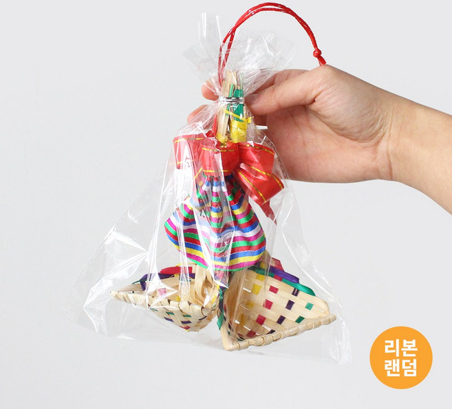 전통 복조리개+리본+복주머니 1세트 완성본 ( 한국기념품 외국인선물 신년 새해 명절 복조리 판촉물 답례품 단체선물 집들이 개업선물 ), 랜덤