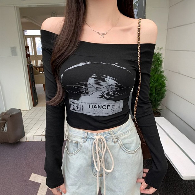 cammello 힙무드 오프숄더 빈티지 프린팅 블랙 크롭 티셔츠 긴팔 크롭티