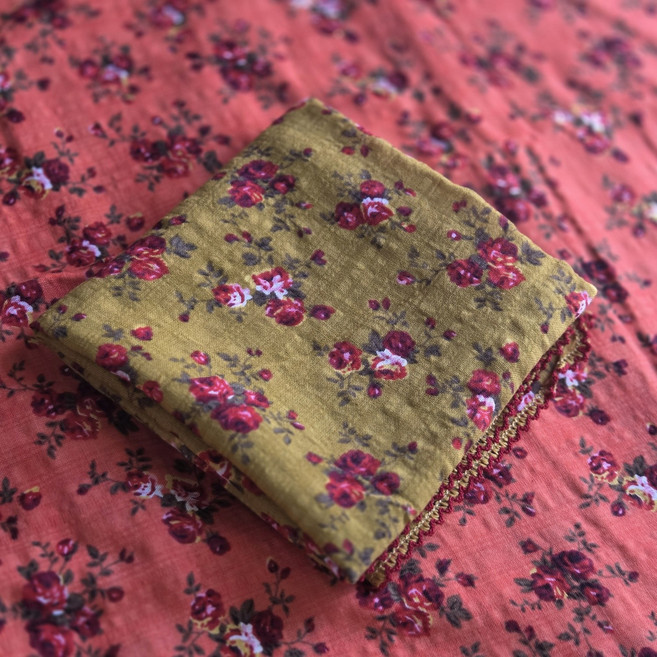 56cm 좋은감촉 국산 면 100% 레이스뜨개 거즈 가재 대형 에티켓 손수건