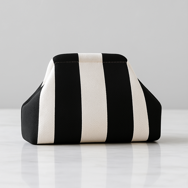 [DreamBase] 스트라이프 캔버스 파우치 데일리 원터치 클러치백 고밀도 패브릭 미니 여름 가방 블랙 블루