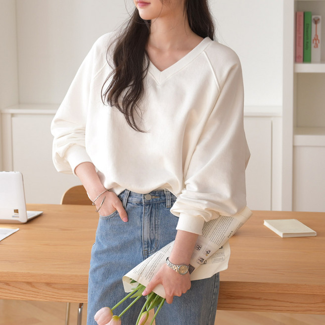 데일리앤 무트 브이넥 나그랑 오버핏 쭈리 면 맨투맨 여성 빅사이즈 긴팔 티셔츠