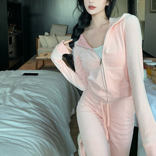 러스 벨벳 트레이닝 후드 자켓 팬츠 투피스