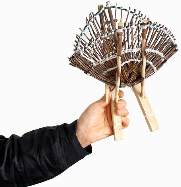 국산 장식용 미니 지게 소형 ( 방송 촬영소품 옛날 나무지게 재물복 금전운 풍수인테리어 민속품 전통기념품 외국인선물 )