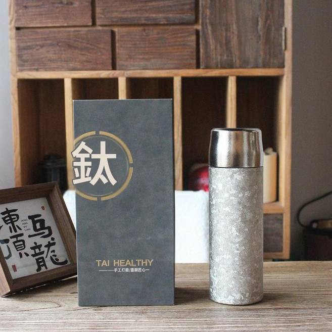 新款磁吸純鈦保溫杯雙層茶杯, 皓月銀 經典禮盒 手提袋 500ml, 1個, 420ml