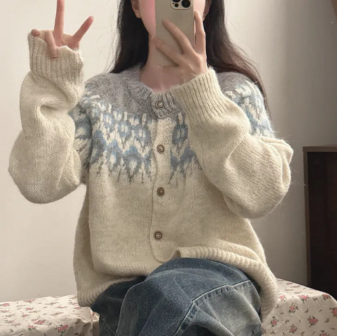 제이엠 노르딕 가디건 노르딕니트스웨터코디