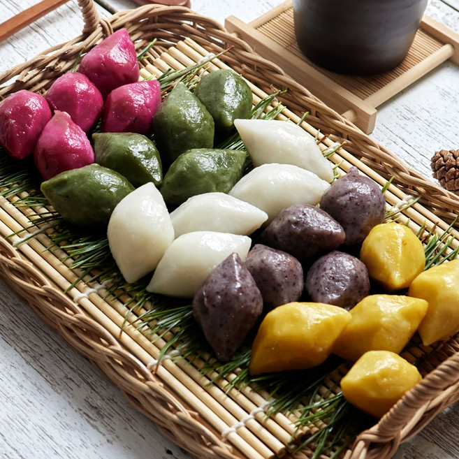 우리쌀로 만든 오색송편 깨송편, 1kg, 1개