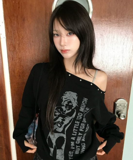 LUVISTRUE 맨투맨 후드 긴팔 티셔츠 GT ONE SHOULDER SWEAT셔츠 (블랙 )