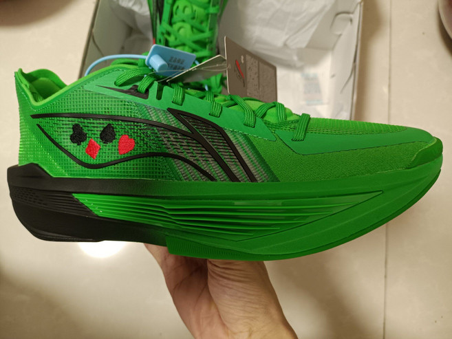 李寧 超輕2025ultra 籃球鞋 綠色 43.5碼 全掌超beng Gcu超耐磨止滑外底 beng絲鞋面 速度型後衛, 1個, 參考詳情頁