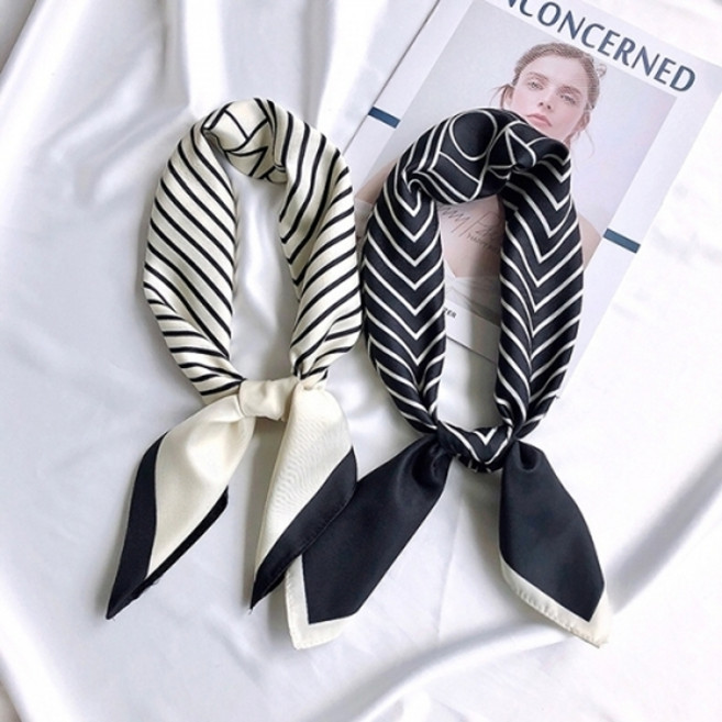 샵앤 [샵앤] 여성 세련돼보이는 출근룩 코디 스카프 WDMS-WSC-TS12973843