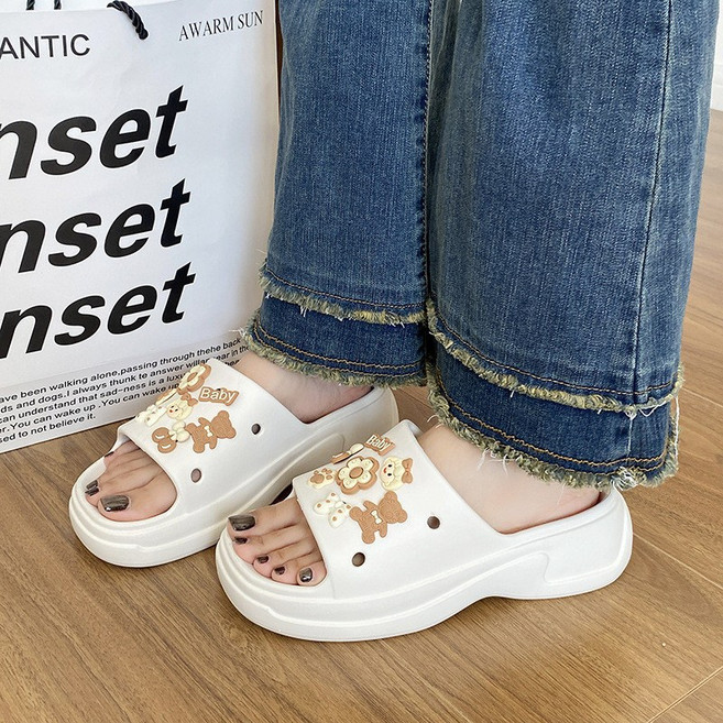 굿비아 캐릭터 슬리퍼 물놀이 여성 학생 EVA 키높이 통굽 굽높은 사무실 병원 굽있는 4cm