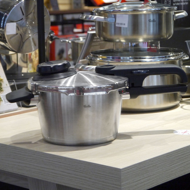 휘슬러 비타빗 프리미엄 압력밥솥 2.5L (18cm), 1개, 휘슬러 비타빗 프리미엄 밥솥 (18cm)