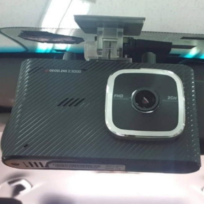 팅크웨어 아이나비 Z3000 32G - 쿠팡