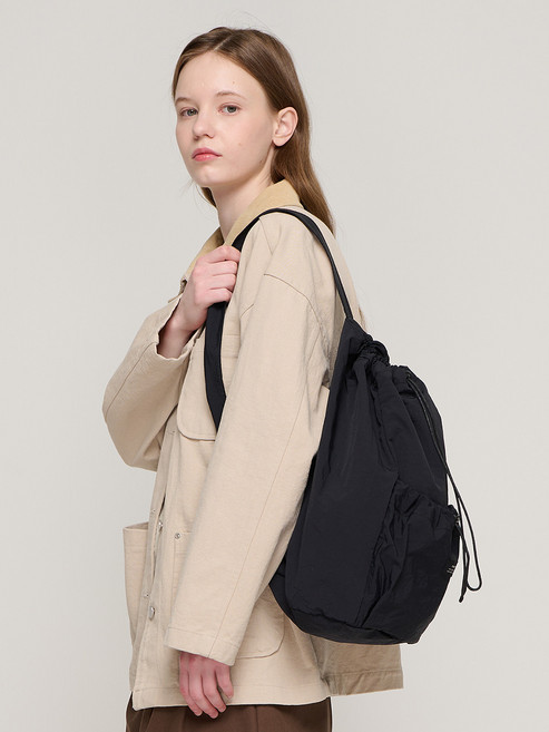 로아드로아 스트링 포켓 슬링 백팩 (블랙)