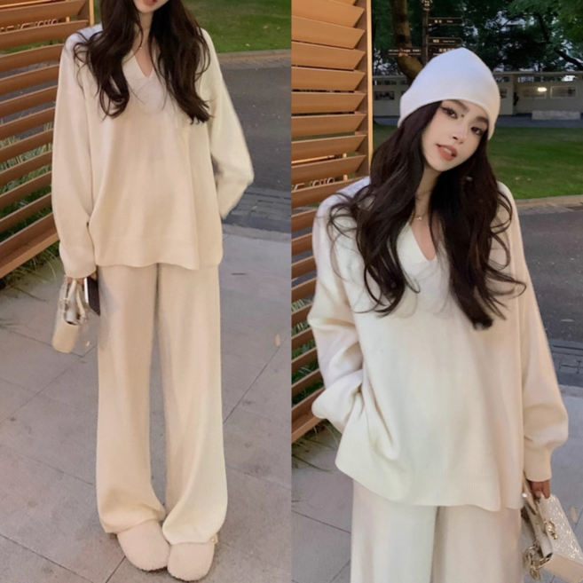 Asure 여성투피스 니트셋업 상하세트 V넥스웨터+니트바지