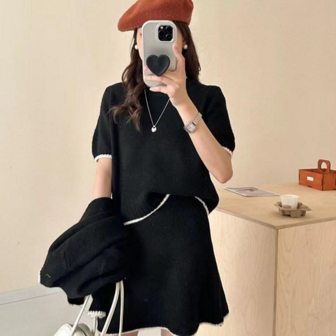 아이엠몽 여성 배색 니트 가디건 스커트 세트