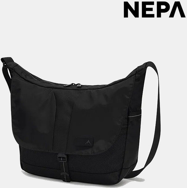 [백화점상품] 네파 이뉴어 6.5L 크로스백 방수소재가방 튼튼한크로스백, 블랙(C01)