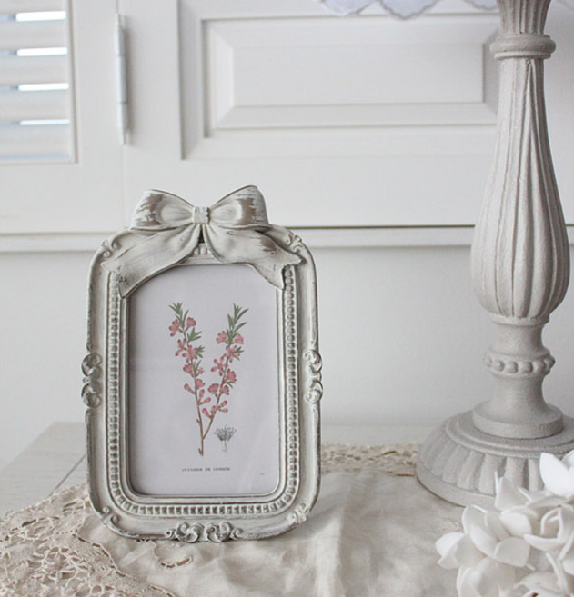 꼬떼따블 아망디에 리본 액자 K53587, 1개, 엔틱 아이보리