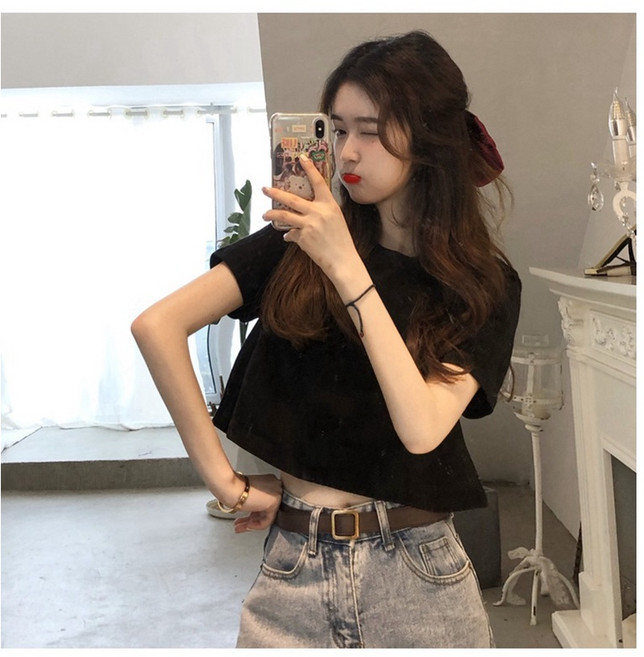 短版上衣 露肚臍 寬鬆 素色 圓領 短袖