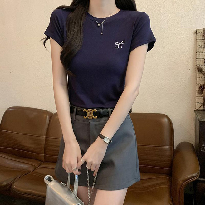 EGMI 여성 슬림 예쁜 핏 반팔 티셔츠