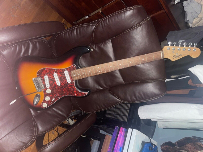 펜더 일렉 기타 Summer NAMM 2019 Bullet Stratocaster HT HSS 일렉트릭 - 브라운..., 1개